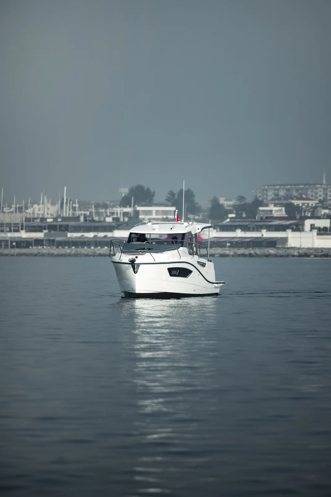 Zaramarin motor yat detay görünümü 18