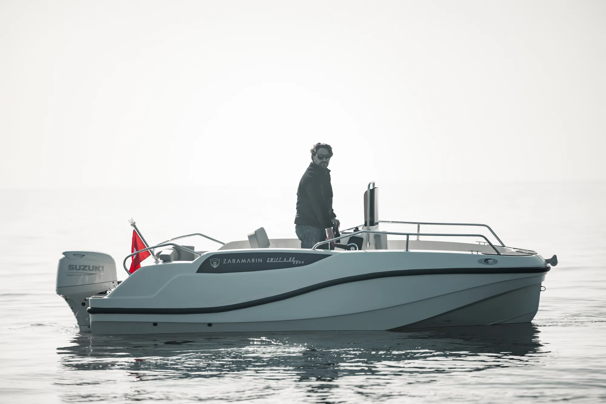 Zaramarin motor yat detay görünümü 22