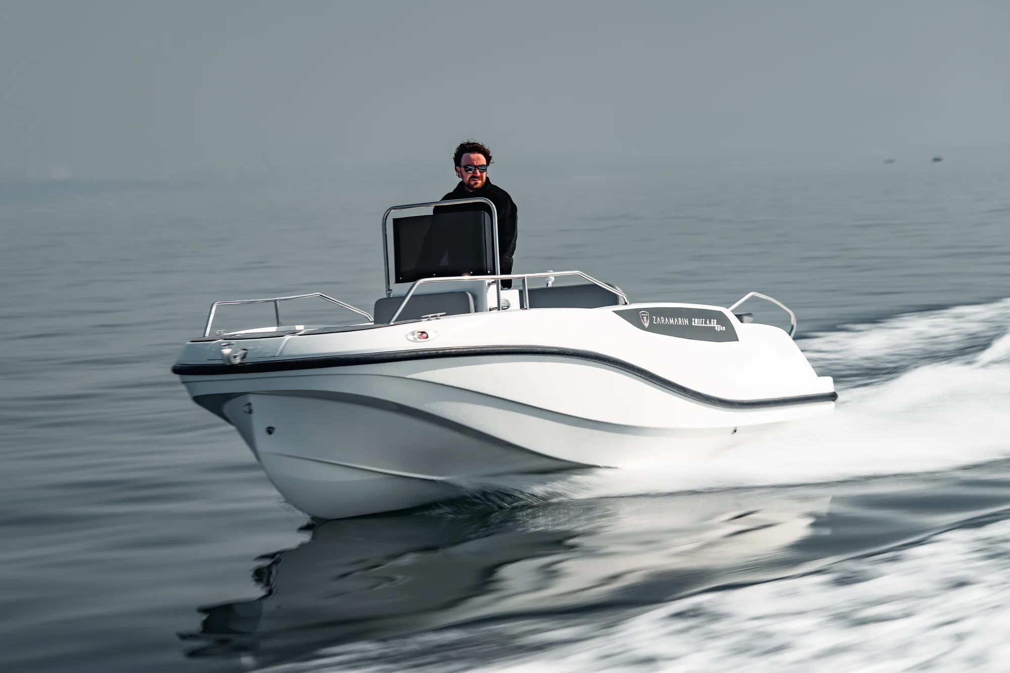 Zaramarin motor yat detay görünümü 43