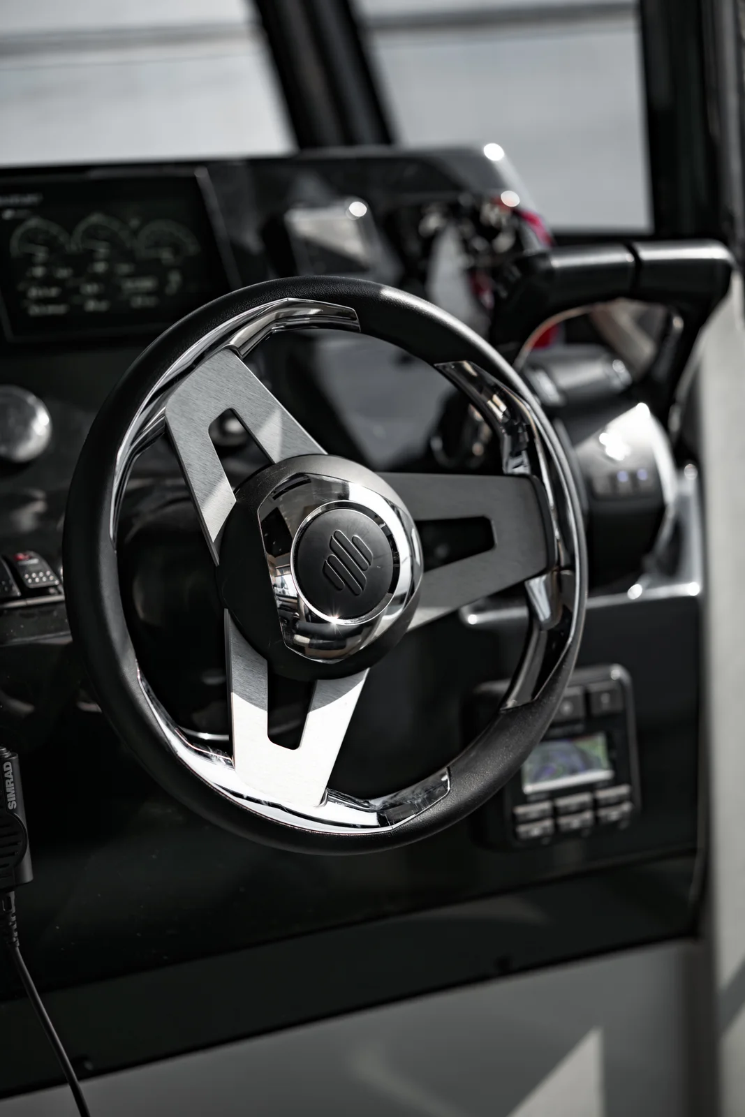 Zaramarin motor yat detay görünümü 44